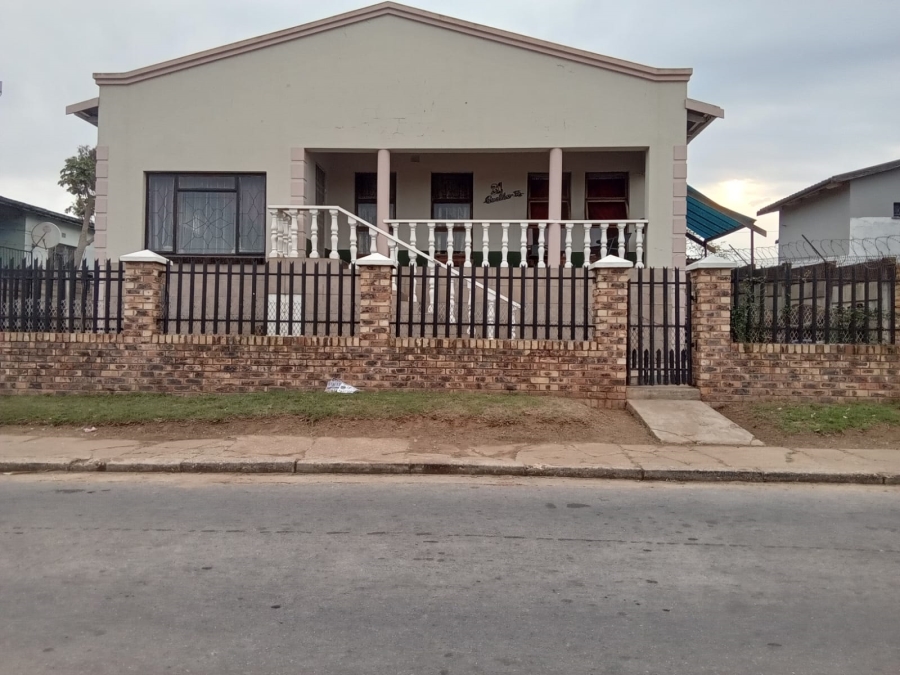 3 Bedroom Property for Sale in Rosedale Park Eastern Cape